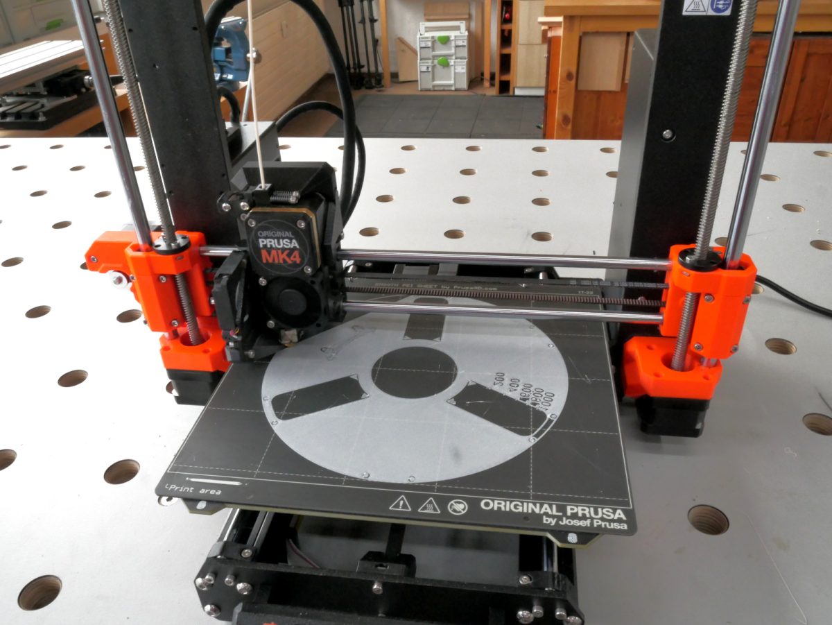 Die Umstellung auf Recycling-Filament für den 3D Druck ist  abgeschlossen.